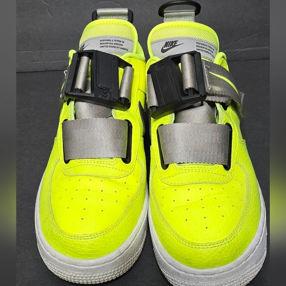 Nike Air Force 1 Low Utility 'Volt' Boys Youth Size 7Y w/Buckle